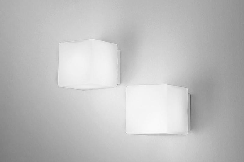 Canali-di-luce-5-lampade-da-parete-Zafferano-Italia-2