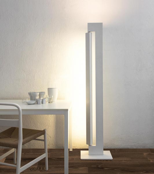 Lampada da terra Ara di Nemo - Cignoli Elettroforniture