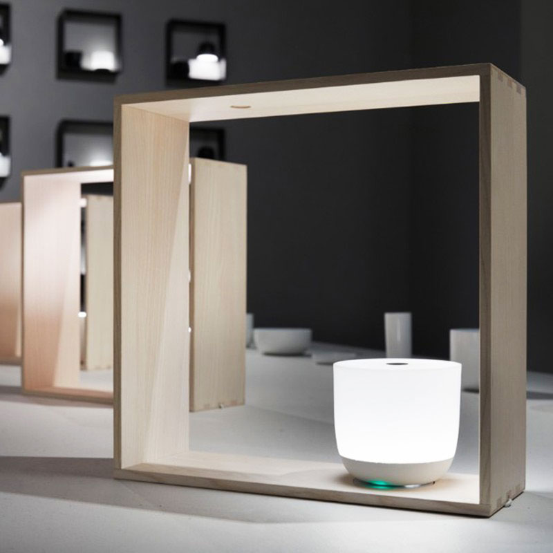 Lampada da tavolo Gaku Wireless di Flos - Cignoli Elettroforniture